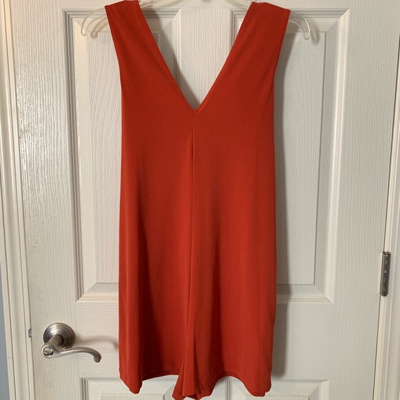 BCBGeneration tie front romper - Picture 5 of 5